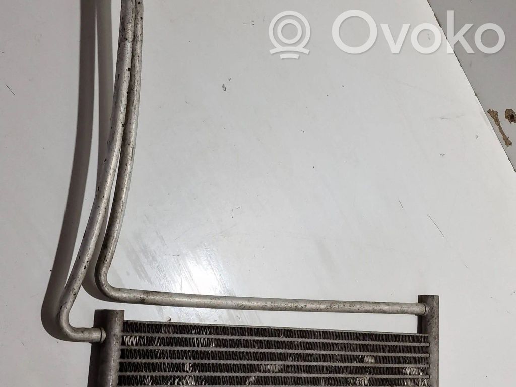 Transmisijas eļļas radiators   1740798