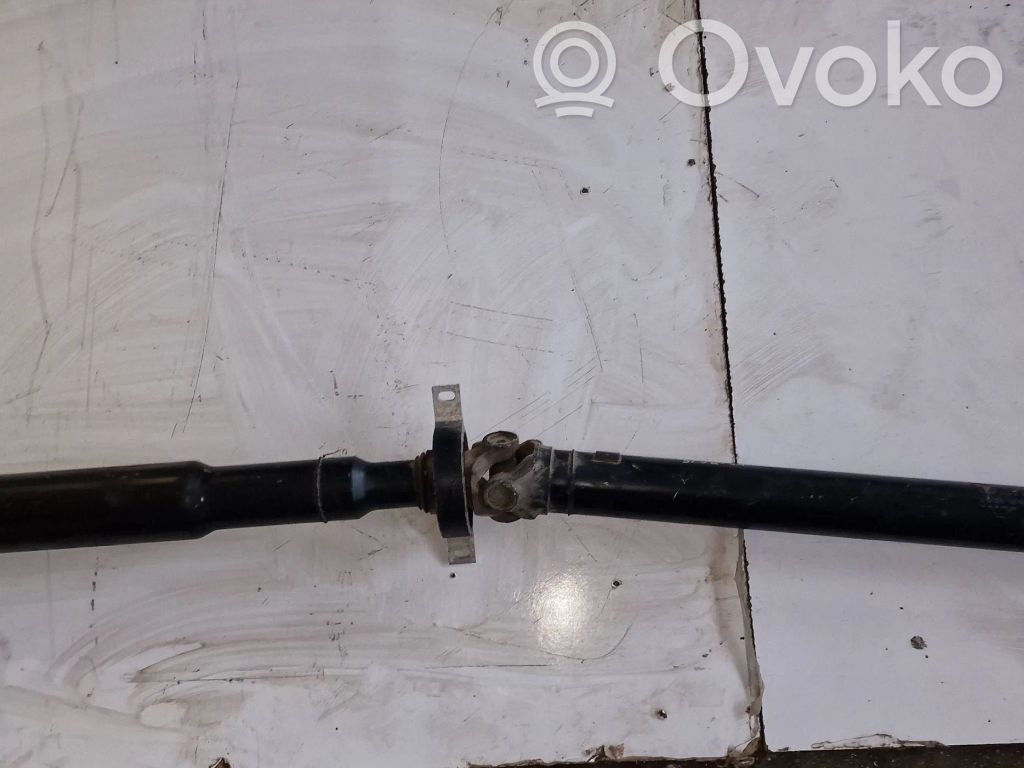 BMW 3 E90 E91 Kardāns komplektā 