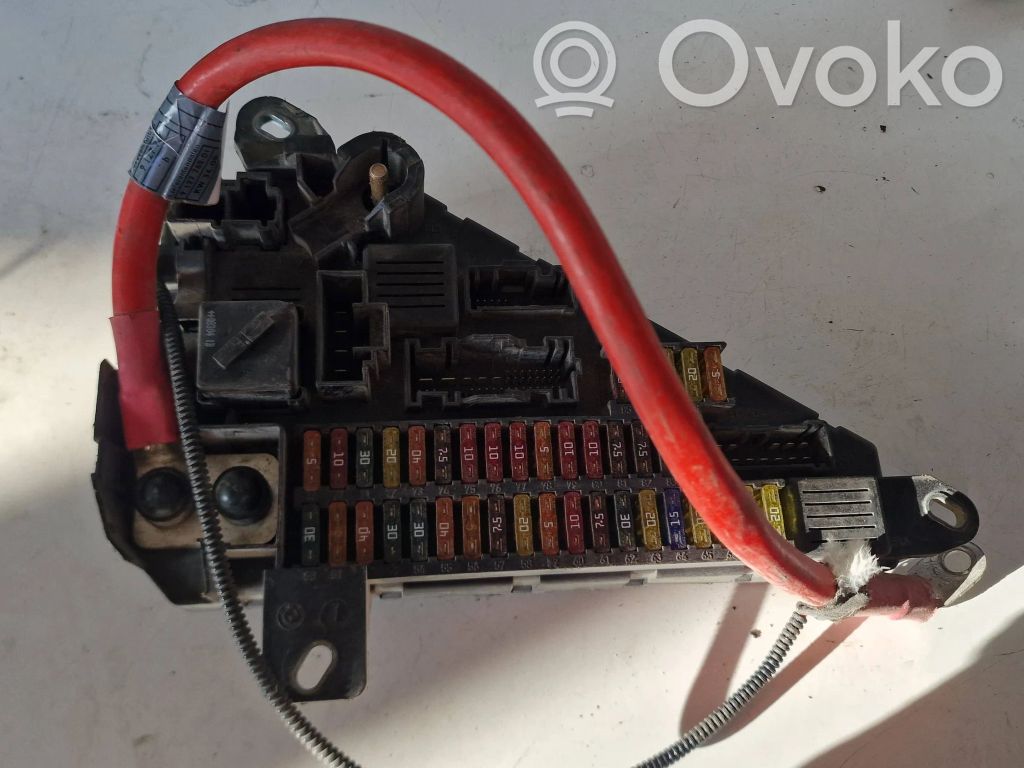 Fuse box set   9138830,518956057,9127767