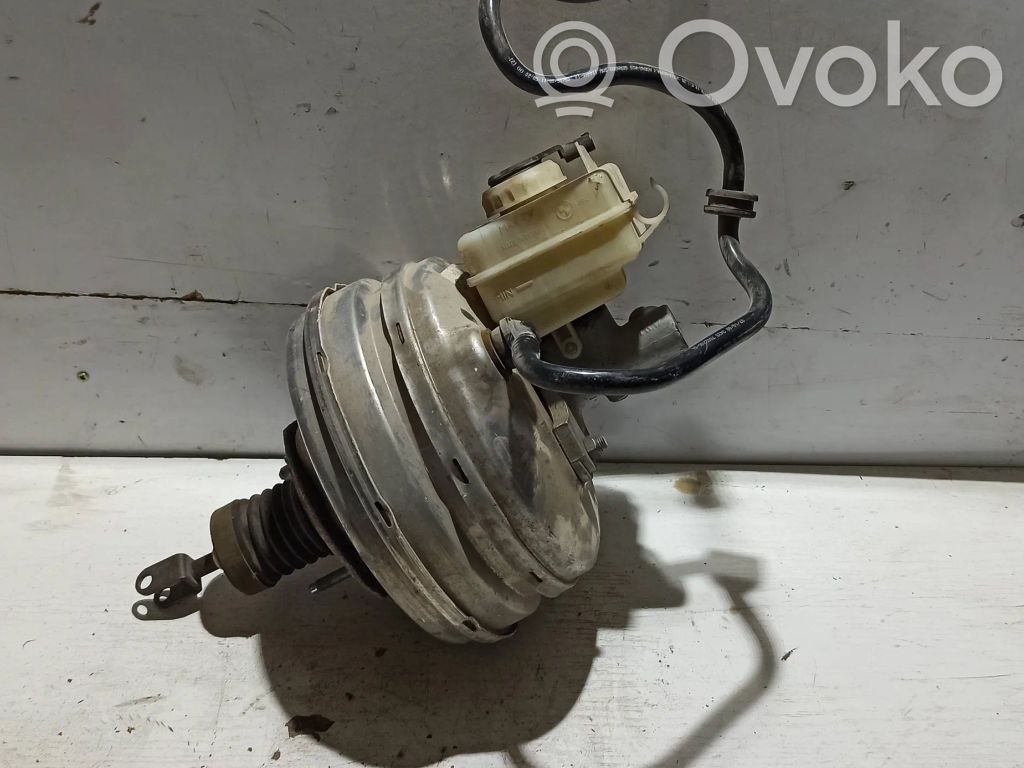 BMW 5 E60 E61 Brake booster 