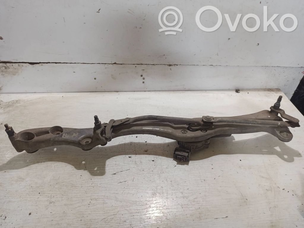 BMW 7 E65 E66 Front wiper linkage and motor 