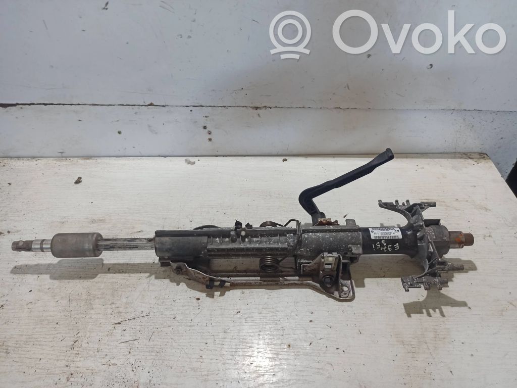 BMW 3 E92 E93 Ohjauspyörän akseli 