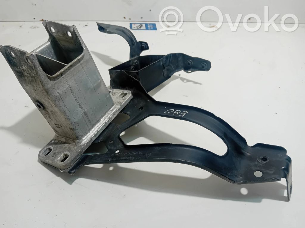 Support, fixation radiateur   7163483,101008,11267310