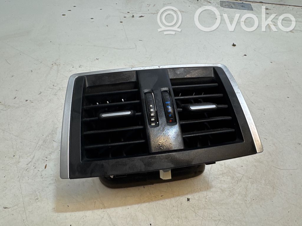 BMW 4 F32 F33 Kratka nawiewu tylna tunelu środkowego 