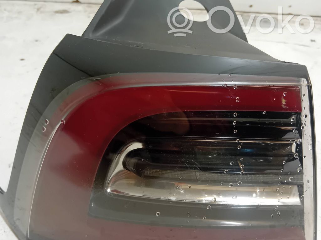 Tesla Model Y Rear/tail lights 