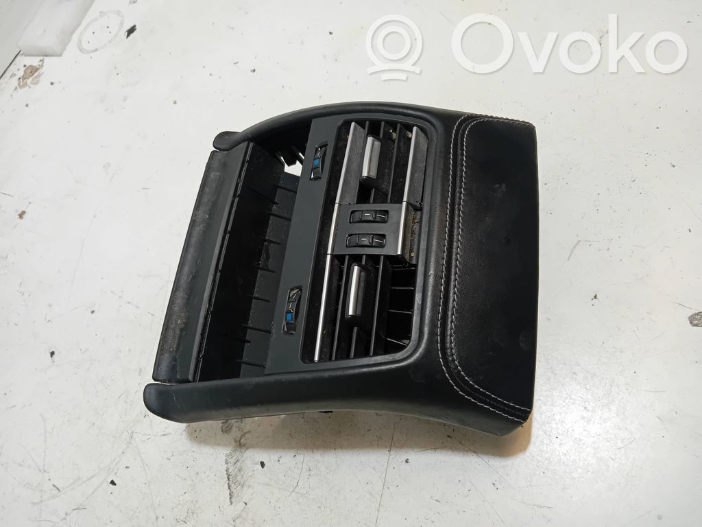 BMW 6 F06 Gran coupe Grilă ventilație spate 