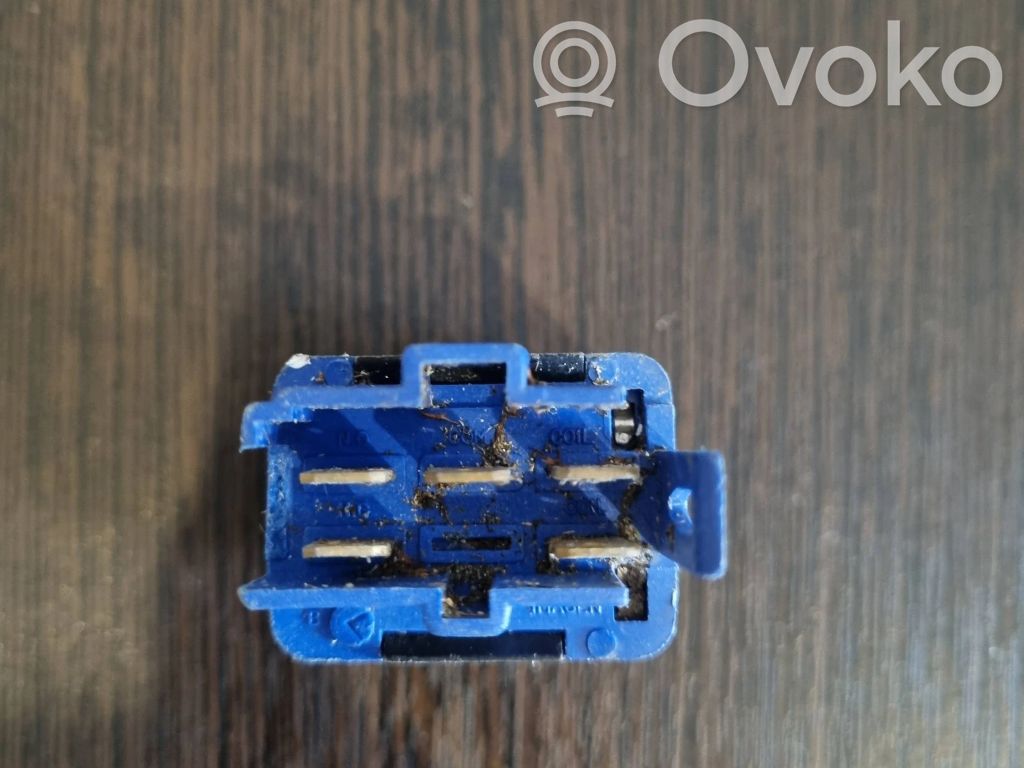 Mazda 323 F Other relay 