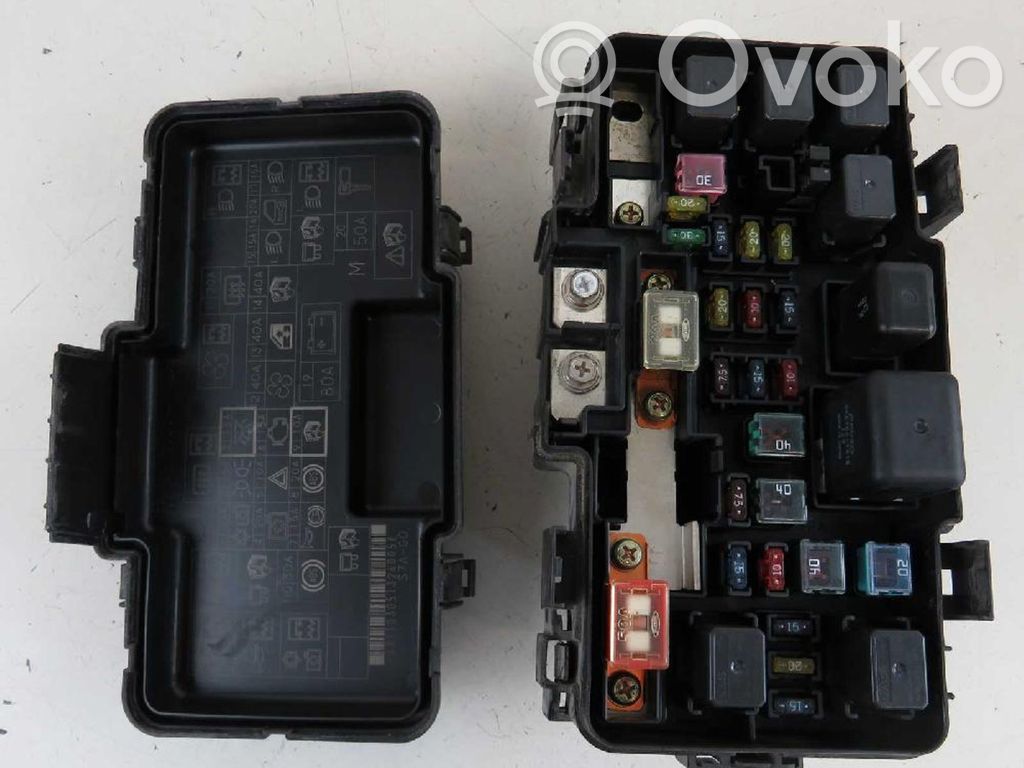 Honda Stream Juego de caja de fusibles 