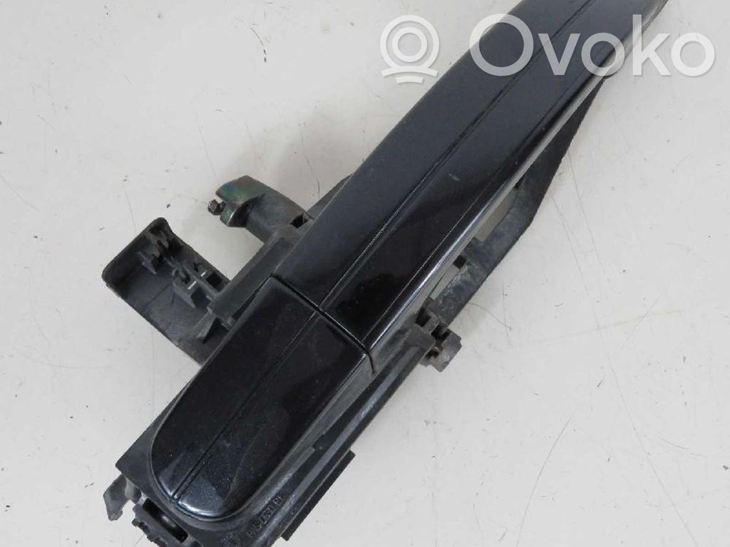 Ford C-MAX I Manecilla externa puerta trasera 