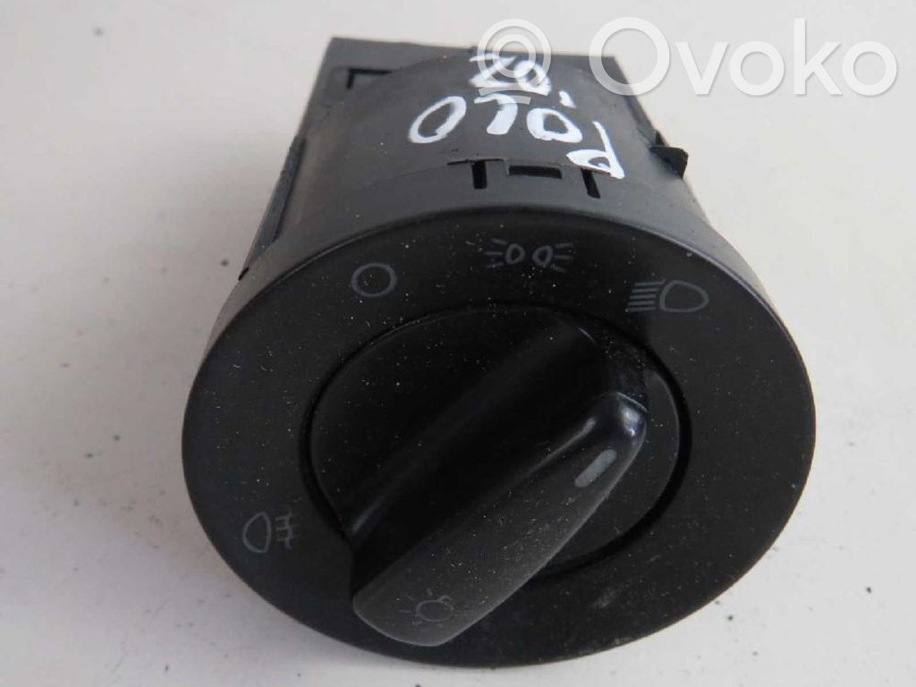 Volkswagen Polo Interruptor de luz 