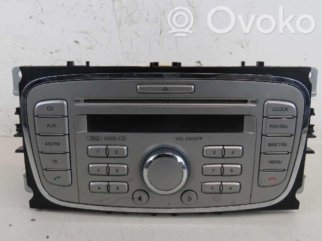 Ford Focus Unidad delantera de radio/CD/DVD/GPS 