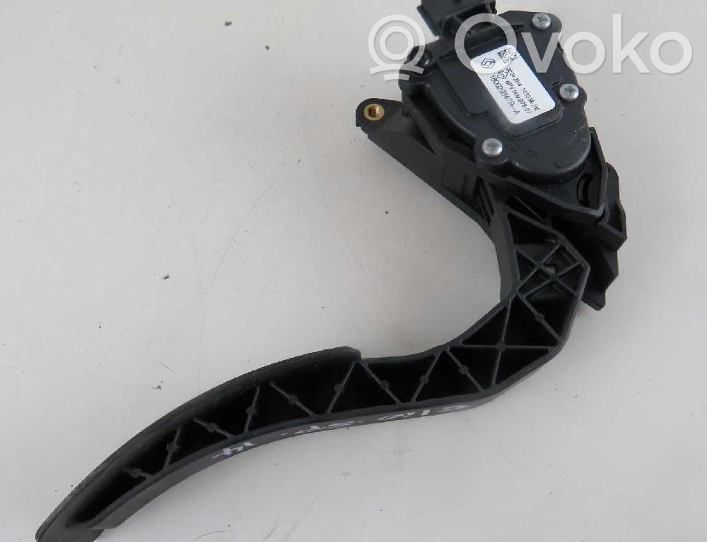 Renault Clio IV Accelerator throttle pedal 