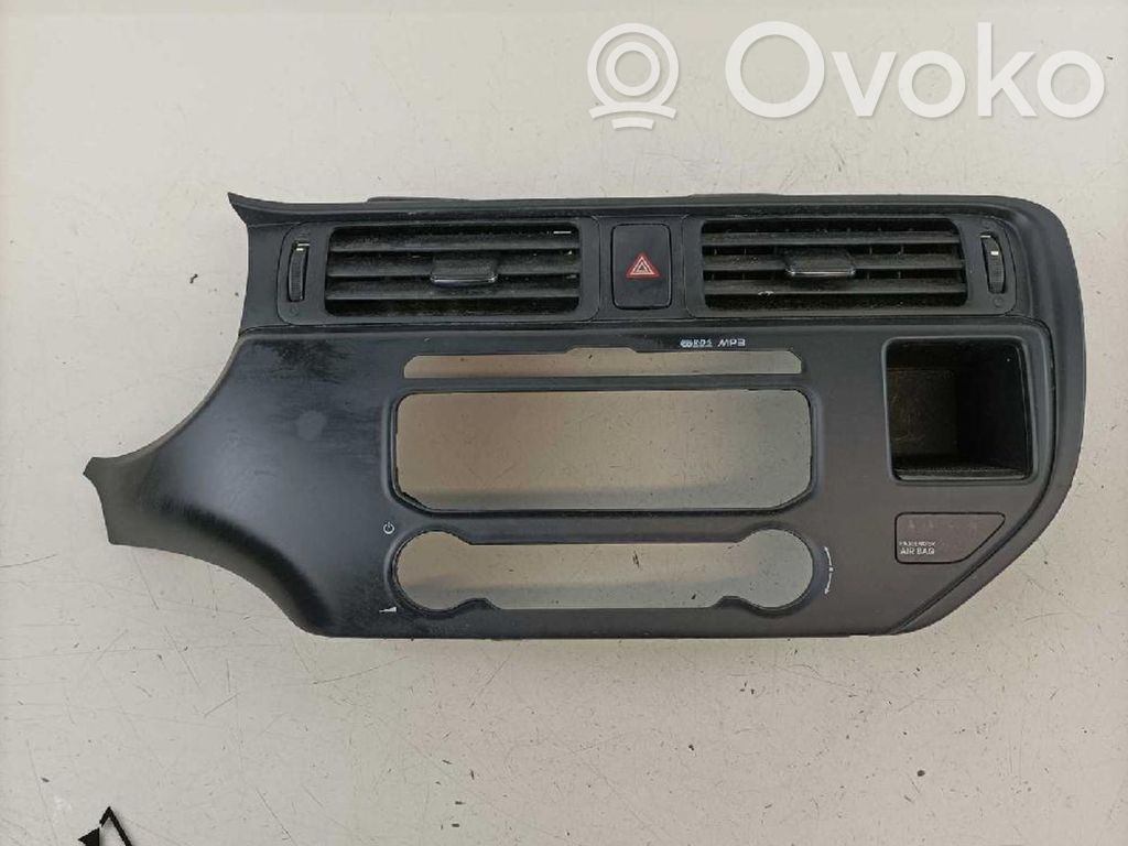 KIA Rio Dashboard side air vent grill/cover trim 