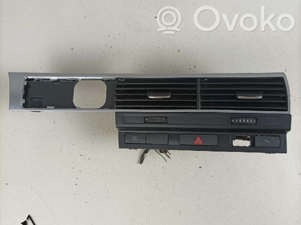 Audi A6 S6 C6 4F Rejilla de ventilación central del panel 