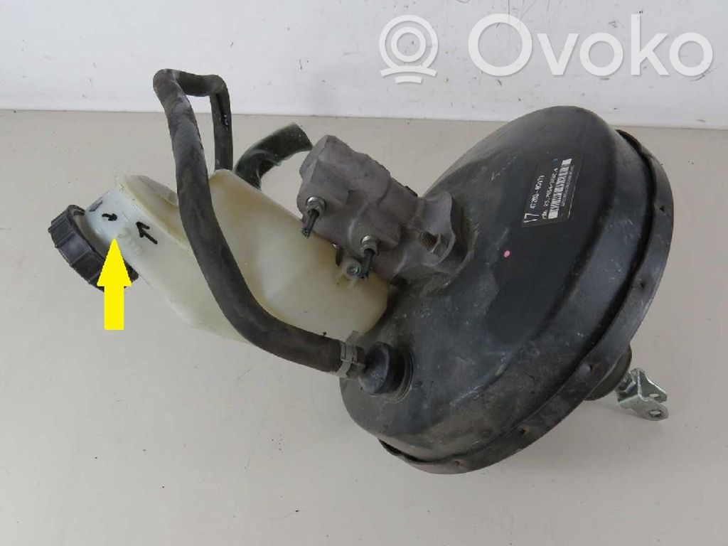 Toyota Yaris Brake booster 