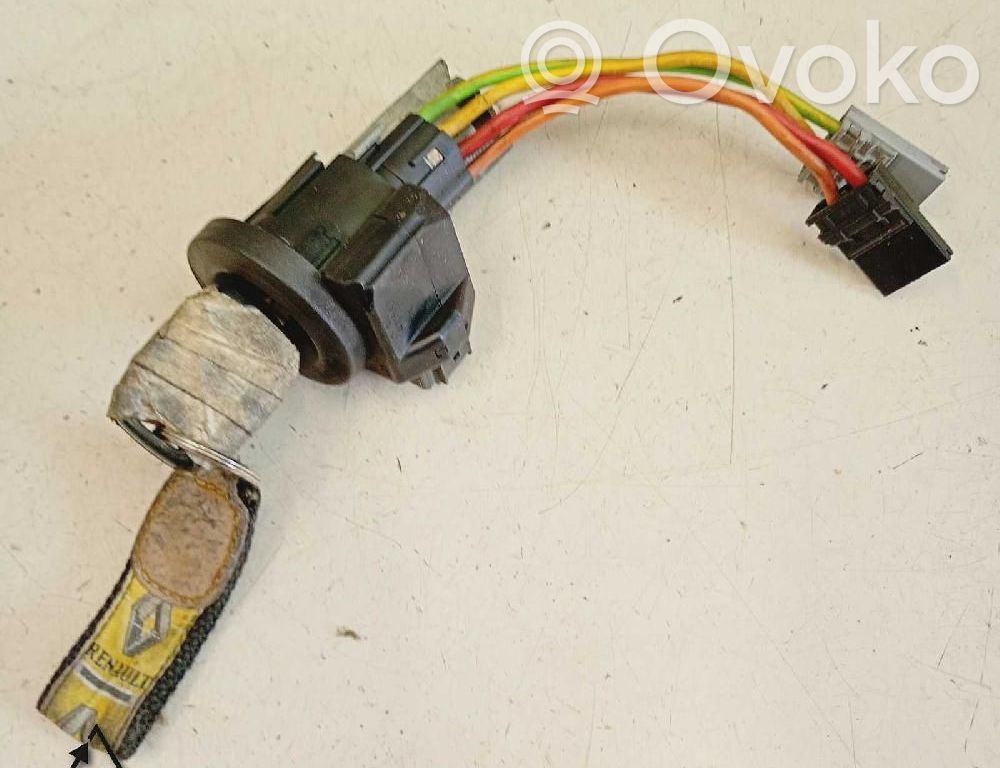 Renault Master II Ignition lock 