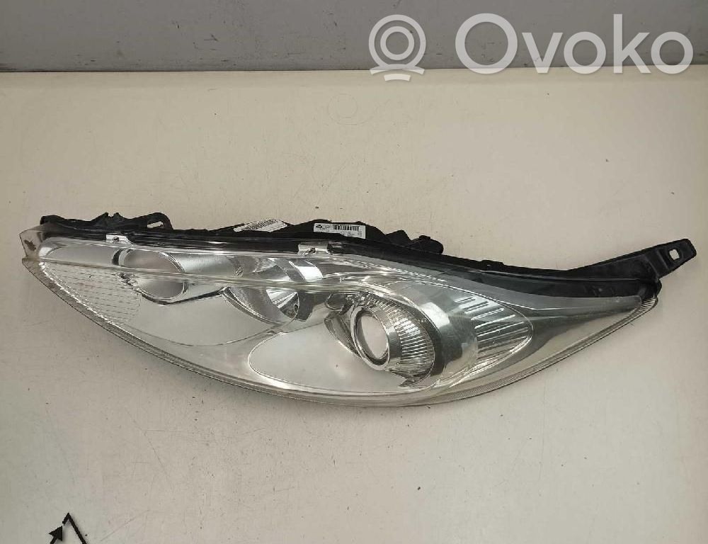 Ford Fiesta Headlight lense 