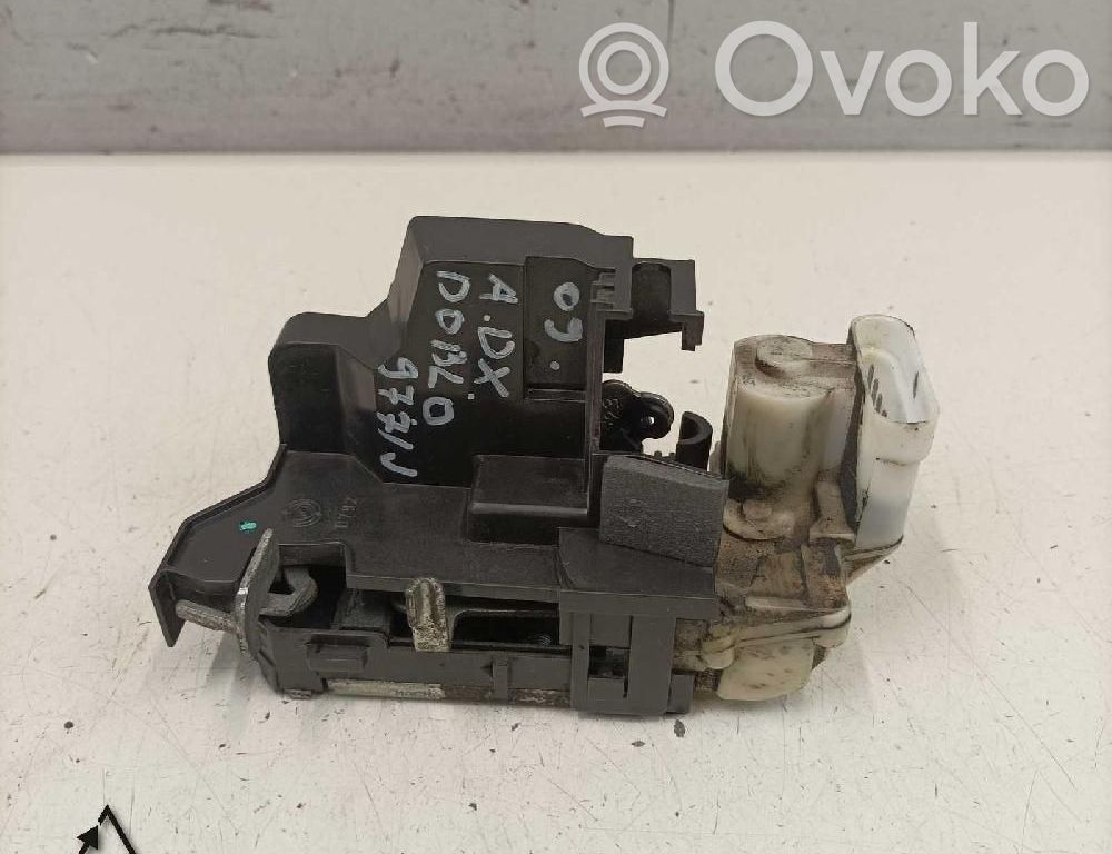 Fiat Doblo Front door lock 