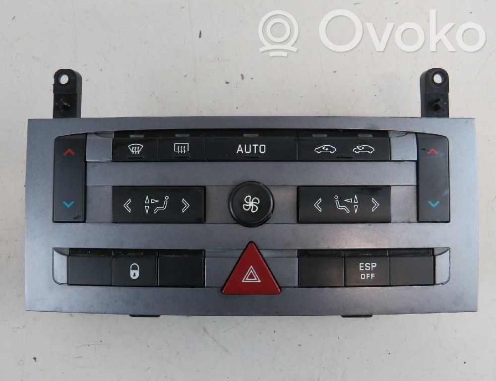 Peugeot 407 Climate control unit 