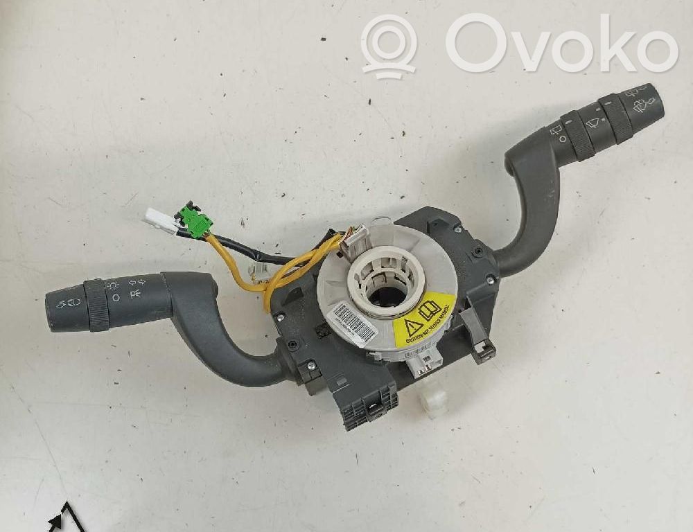 Lancia Musa Interruptor de luz 