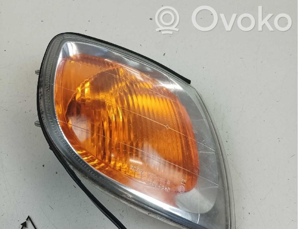 Front indicator light   92302
