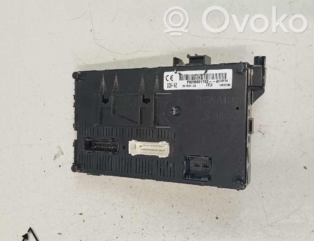 Renault Clio III Citu veidu vadības bloki / moduļi 