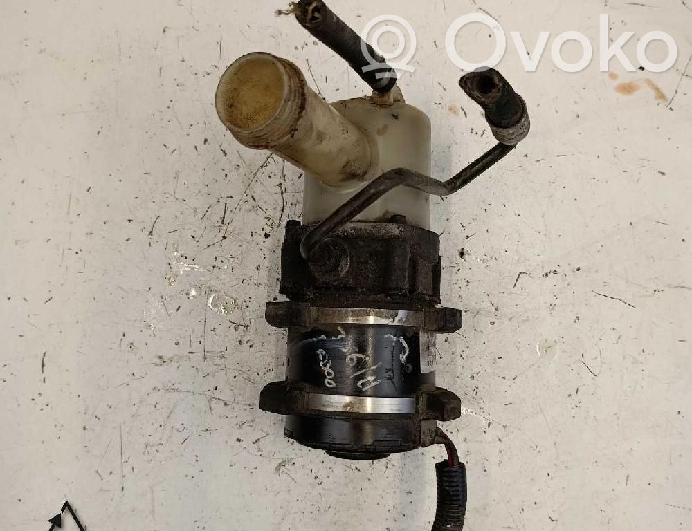 Citroen Saxo Ohjaustehostimen pumppu 