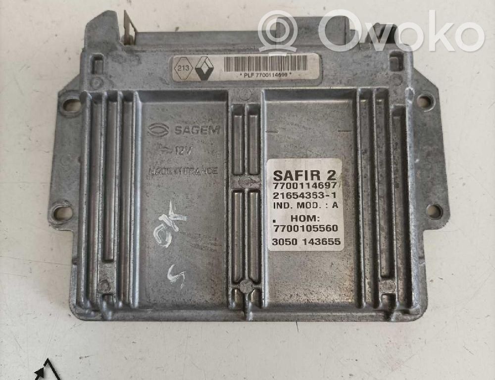 Renault Clio III Engine control unit/module ECU 