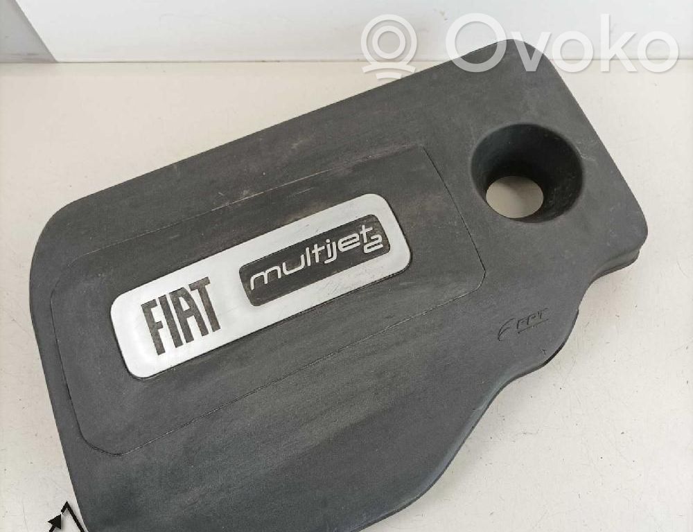 Fiat Freemont Couvercle cache moteur 