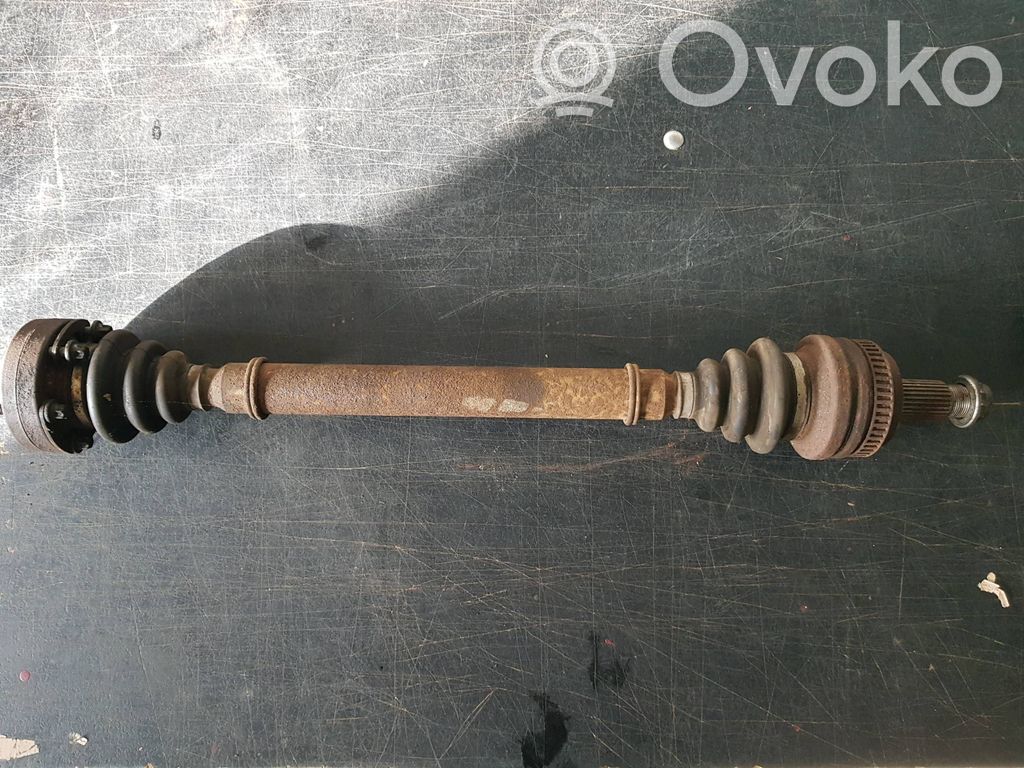 Rear driveshaft   7561782