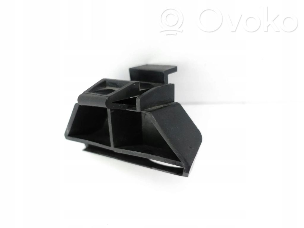 Fog light bracket   107291300B