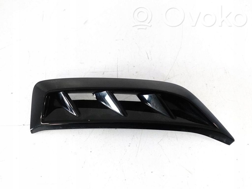 Grille d'aile   8W9853173