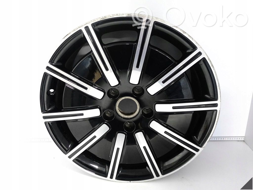 Porsche Taycan 9J1 Cerchione in lega R20 