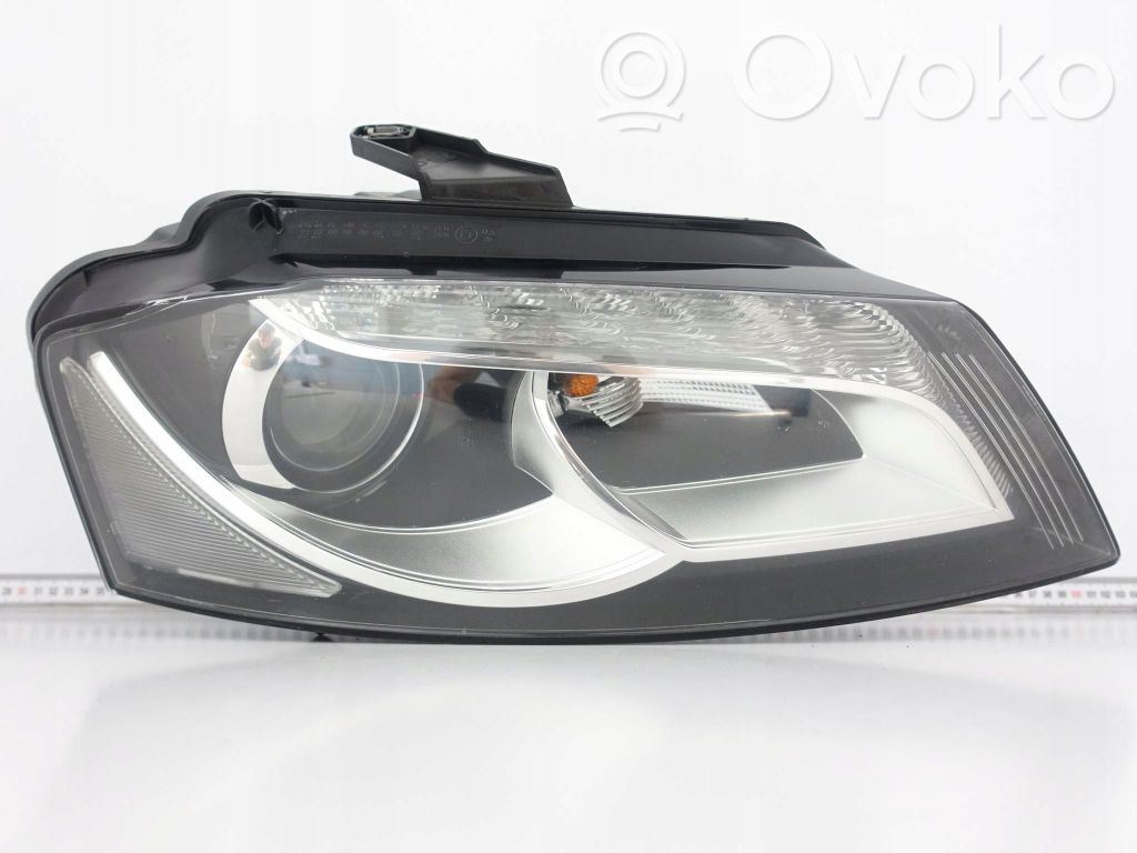 Audi A3 S3 8P Lampa przednia 