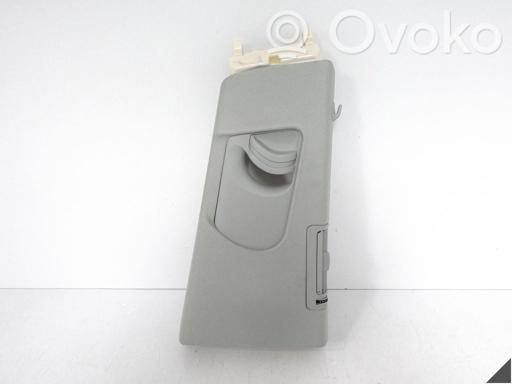 Osłona górna słupka / B   4G8867244,4G0819210E,4G8867294867,4G8867244,4G8867294