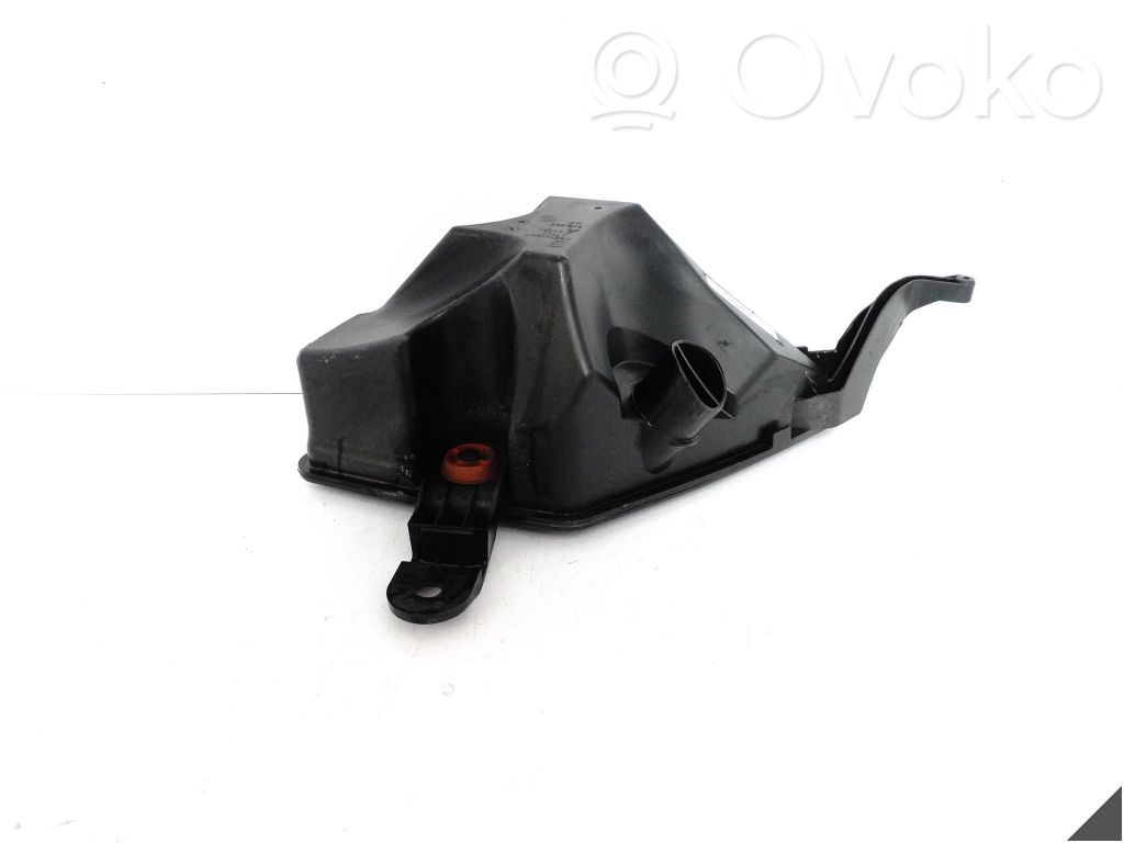 BMW 5 G30 G31 G38 Obudowa filtra powietrza 