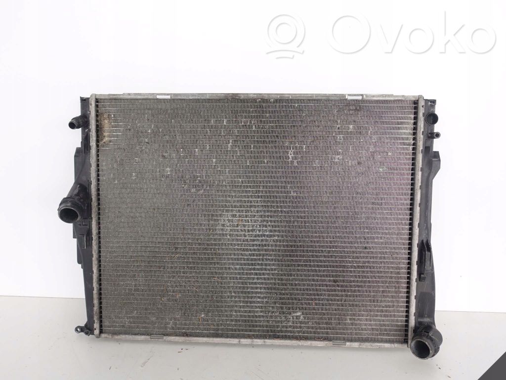 Coolant radiator   7542199,7521931,3094166,17117542199,17117562079,2067578,7527124,7562079