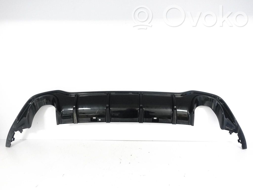 Volkswagen Golf VIII Listwa dolna zderzaka tylnego 