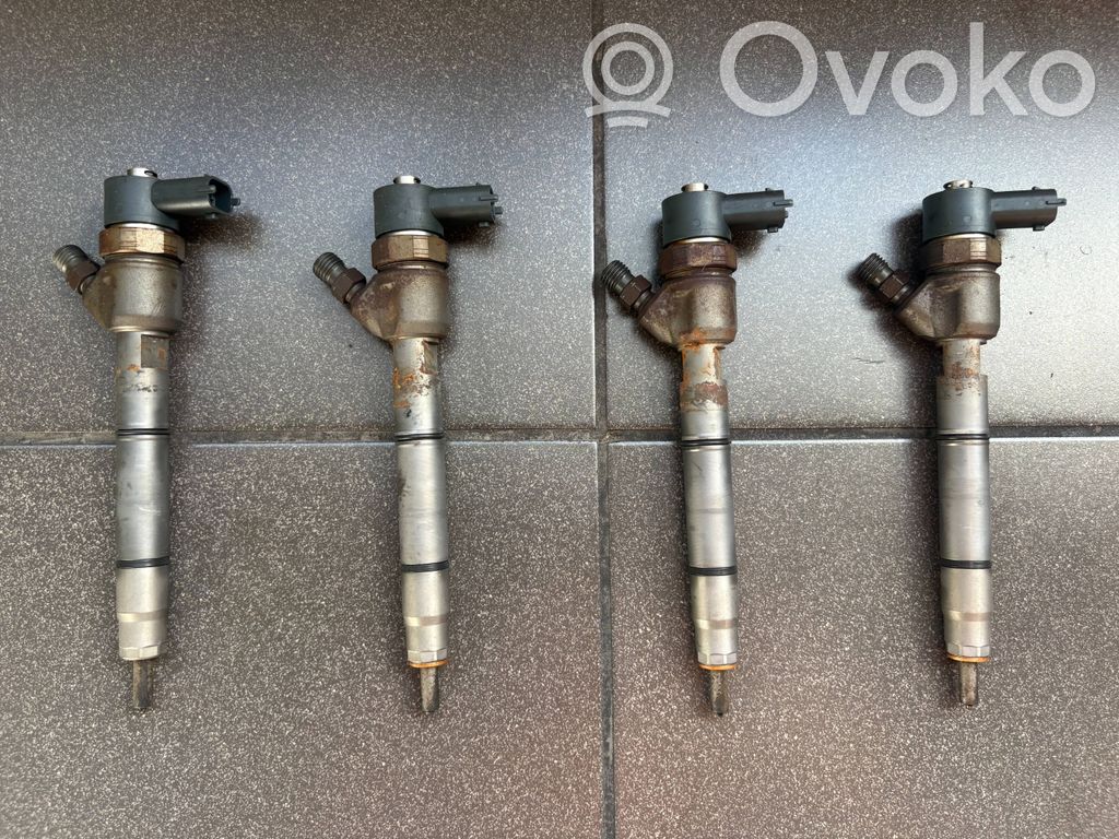 Sprausla (-i)   338002A900,0445110320