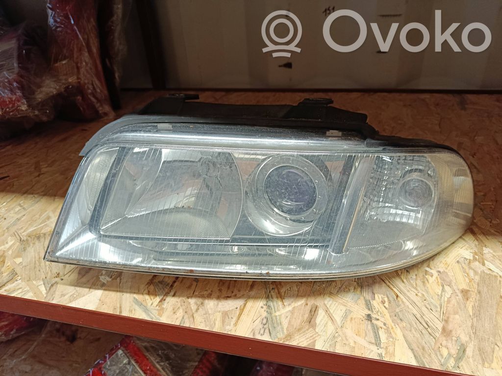 Audi A4 S4 B6 8E 8H Scheinwerfer 