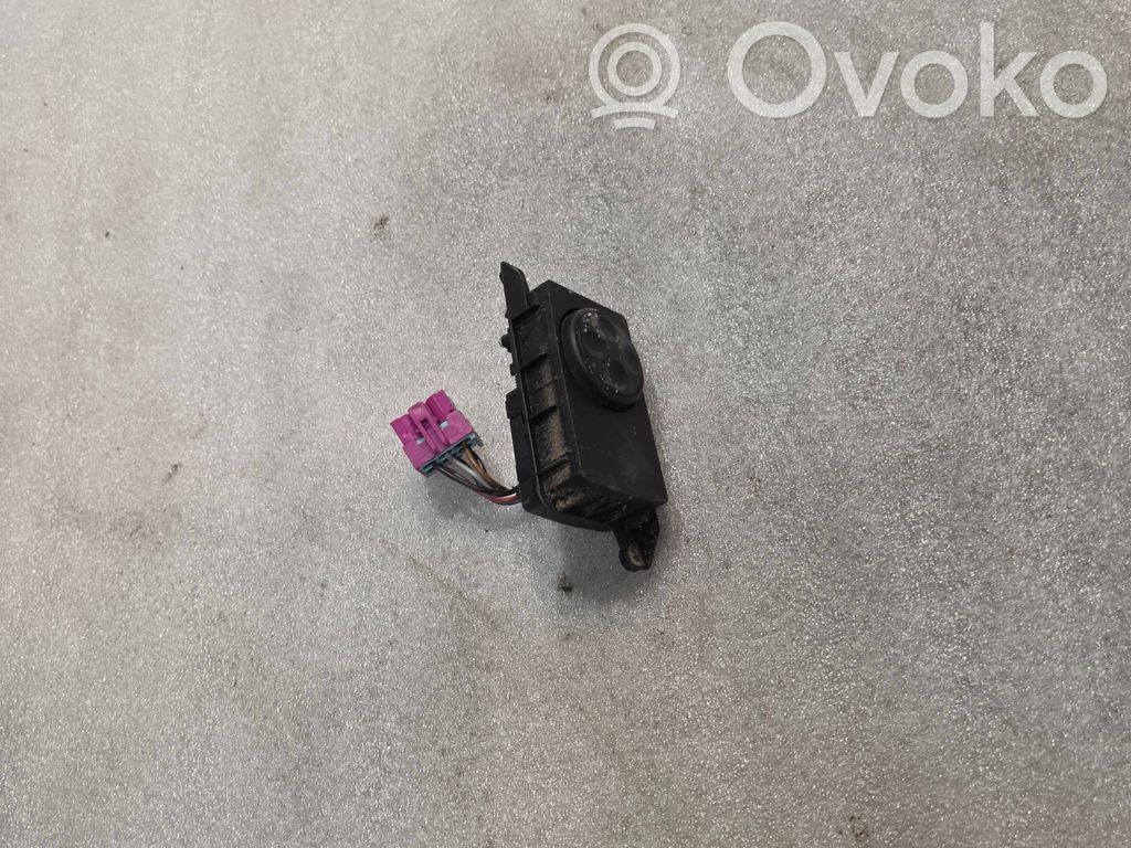 Seat control switch   4D0959777