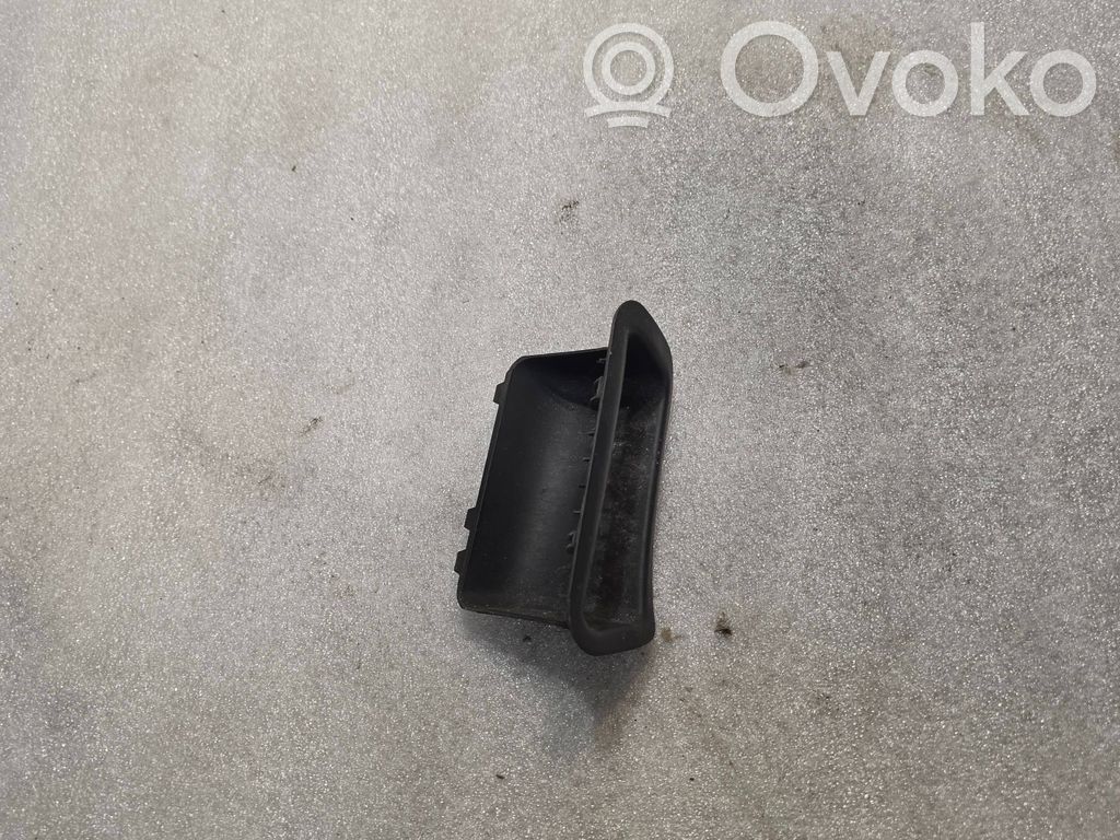 Audi A8 S8 D2 4D Otros repuestos del interior 