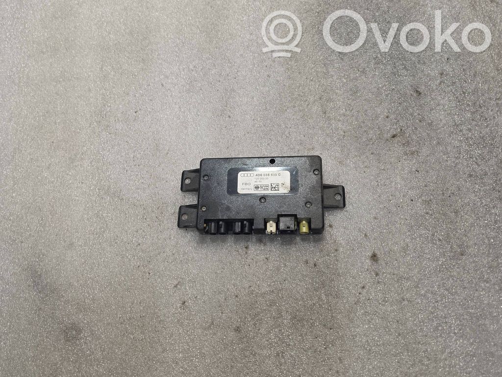 Pystyantennivahvistin   4D0035530C,12020000