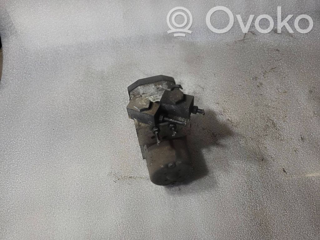 Audi A8 S8 D2 4D ABS Blokas 