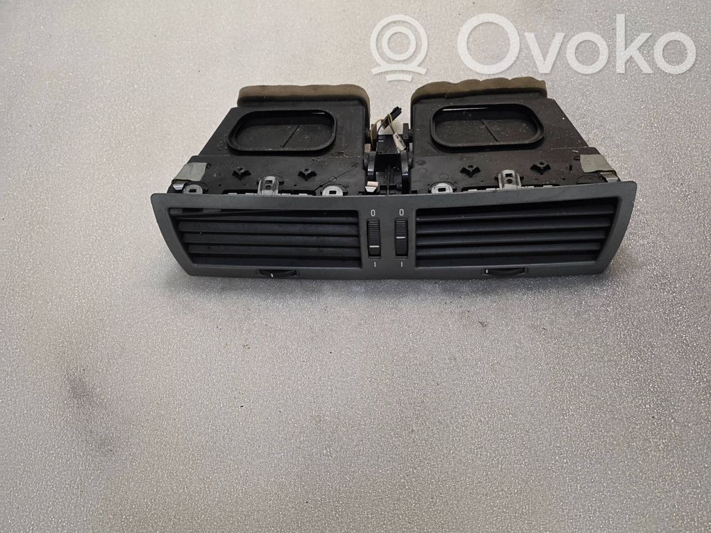 BMW 7 E65 E66 Dash center air vent grill 