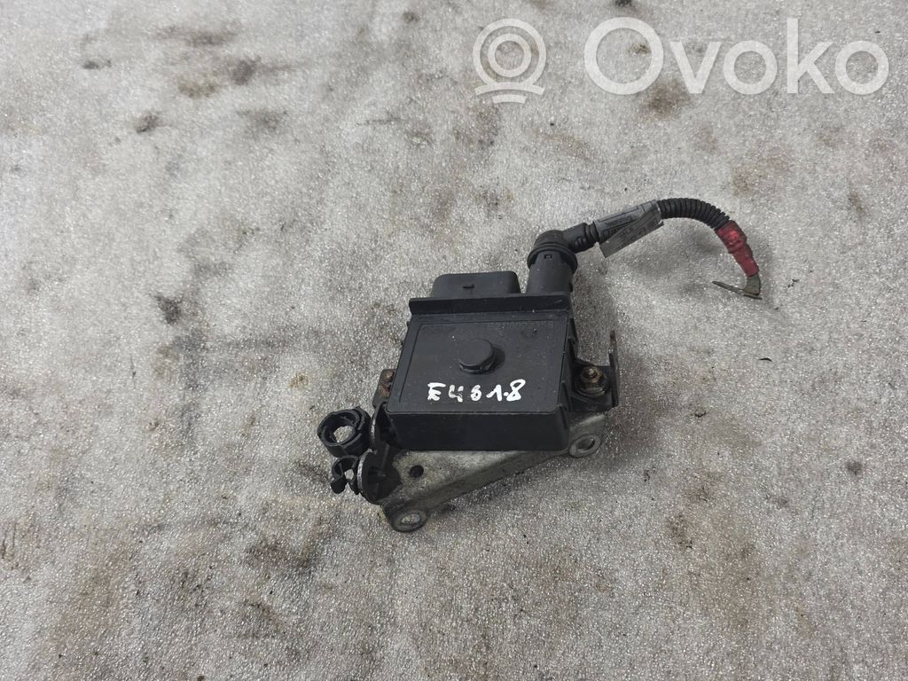 BMW 3 E46 Glow plug pre-heat relay 