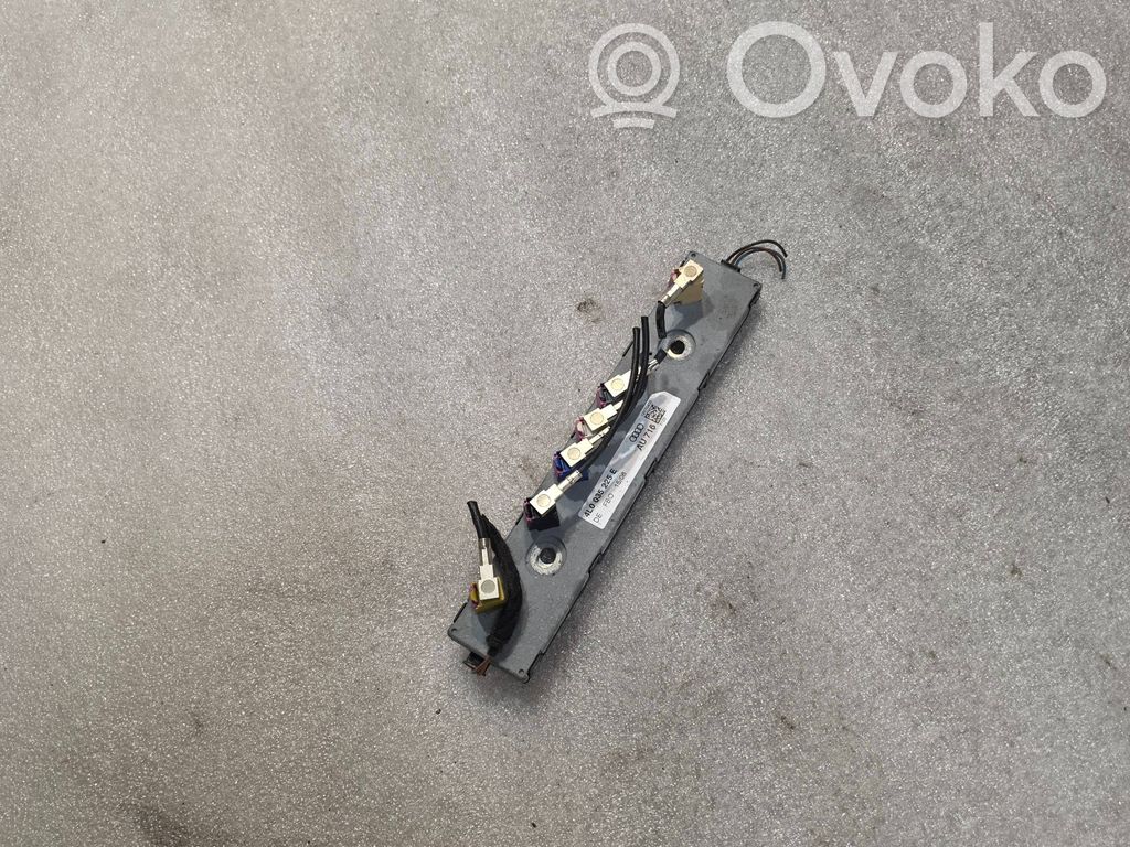 Audi Q7 4L Antenos stiprintuvas 