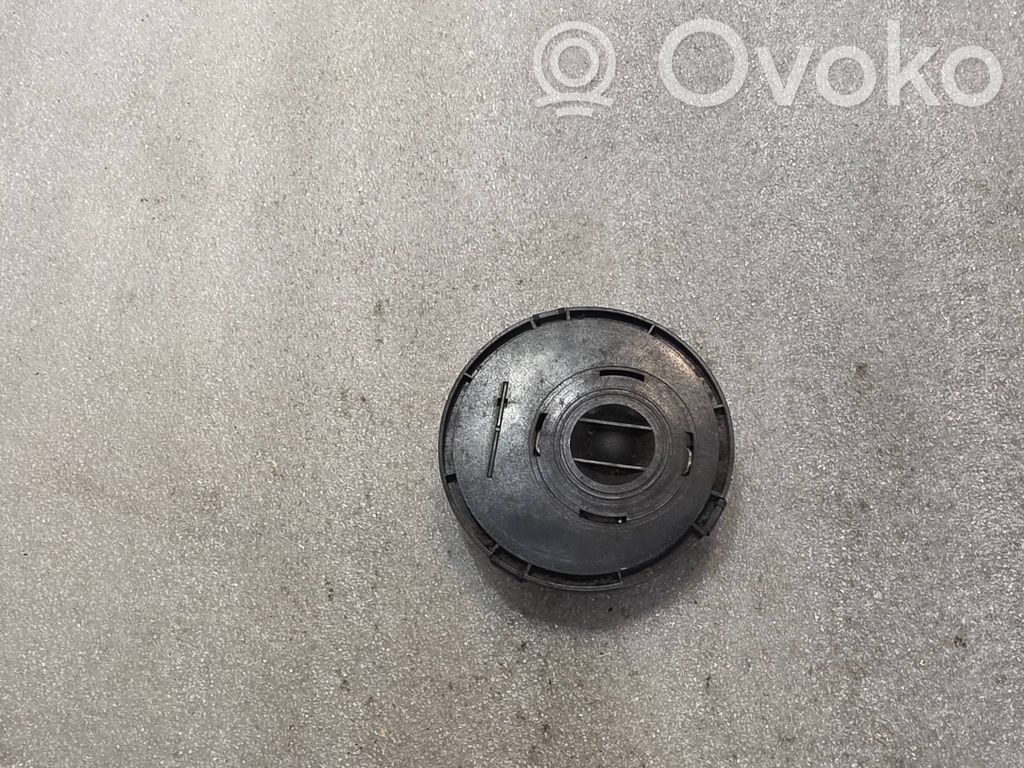 Volvo S40, V40 Altavoz de la puerta delantera 