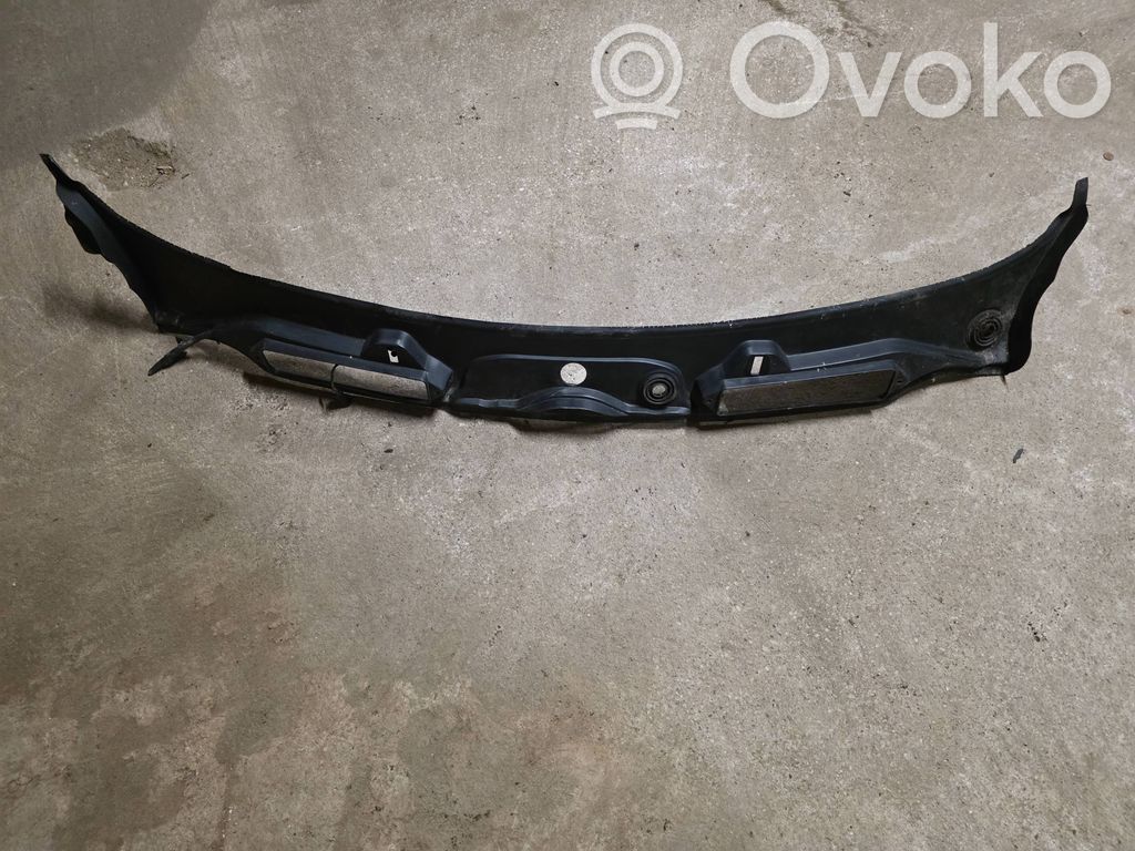 BMW 3 E90 E91 Valytuvų apdaila (-os) 