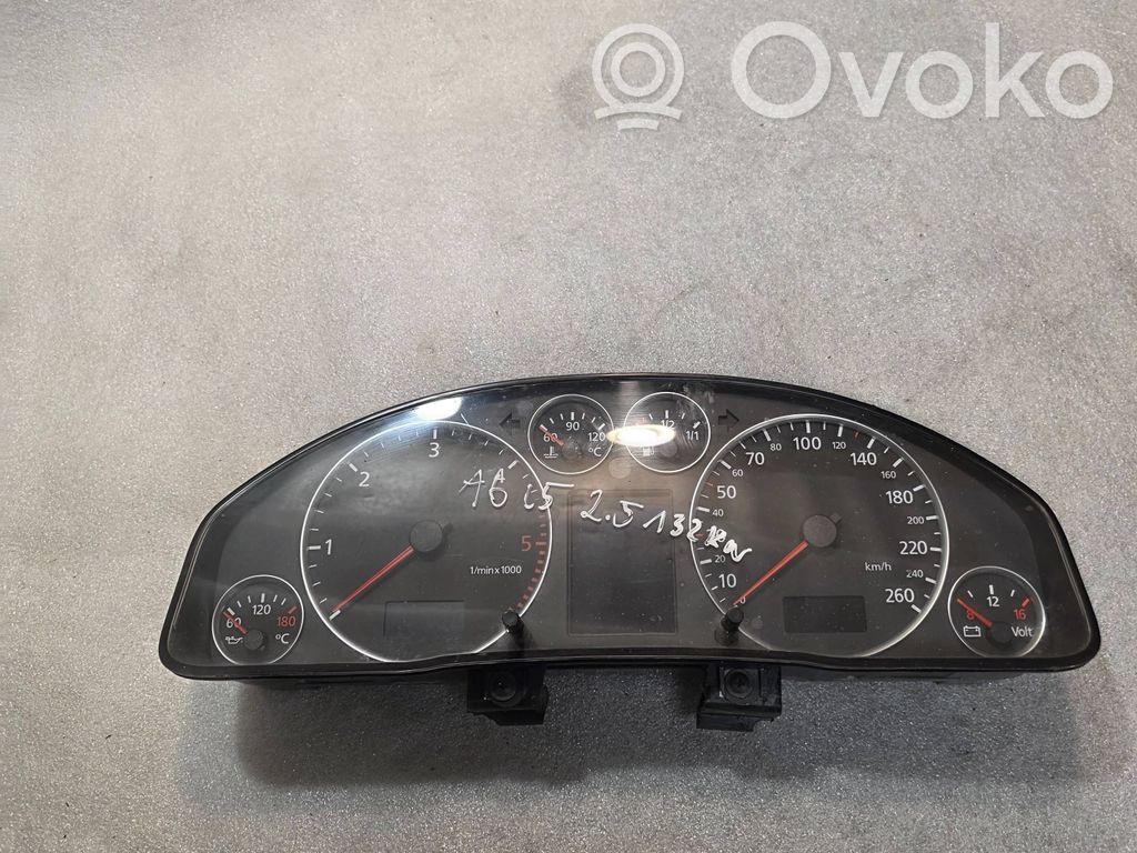 Audi A6 S6 C5 4B Licznik / Prędkościomierz 